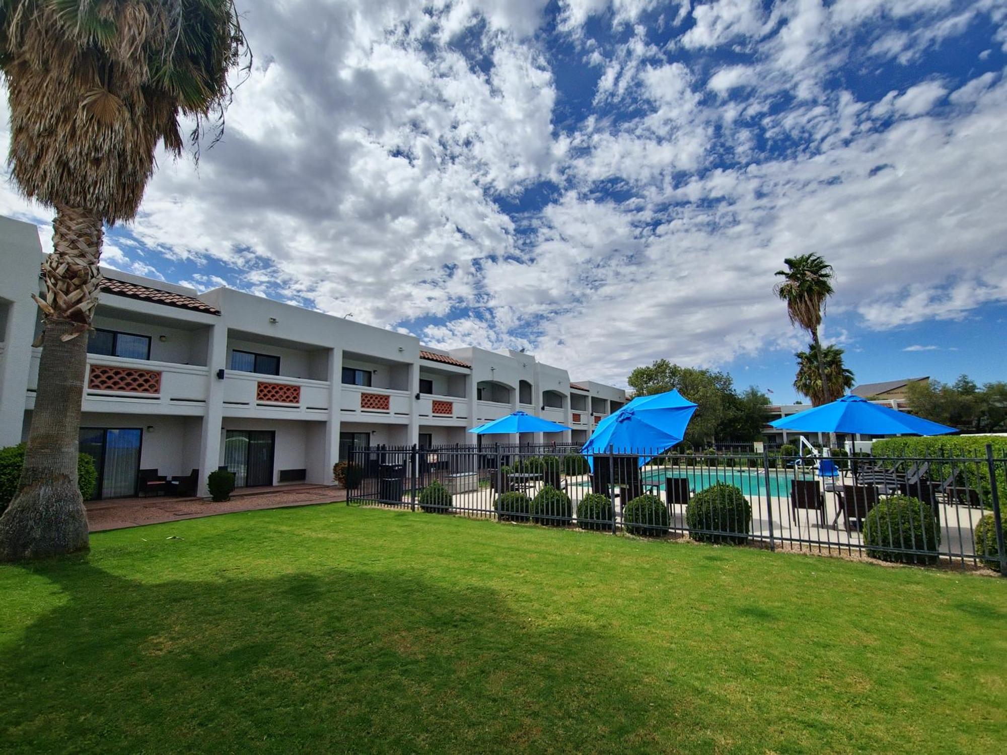 Los Viajeros Inn Wickenburg Eksteriør bilde