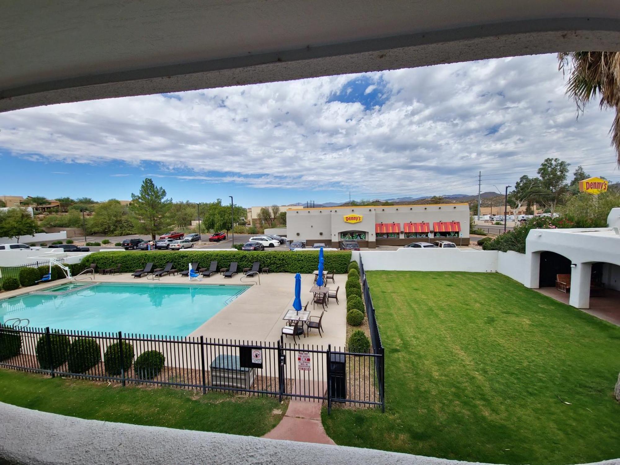 Los Viajeros Inn Wickenburg Eksteriør bilde